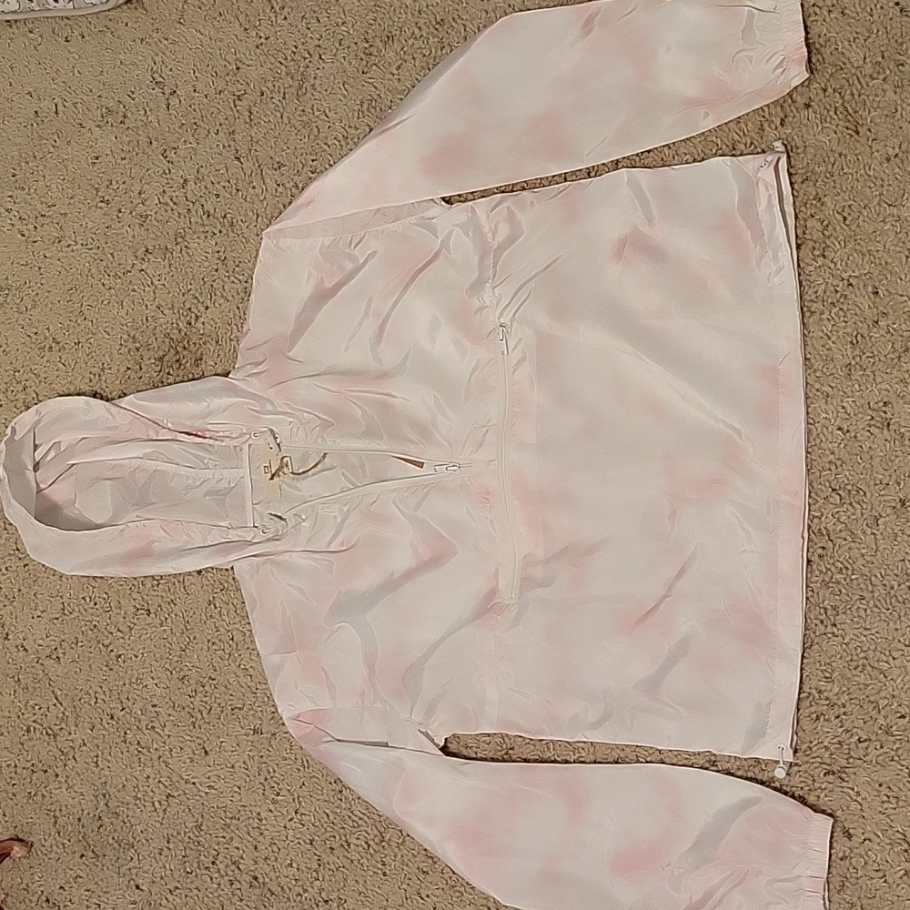 Thread & supply windbreaker